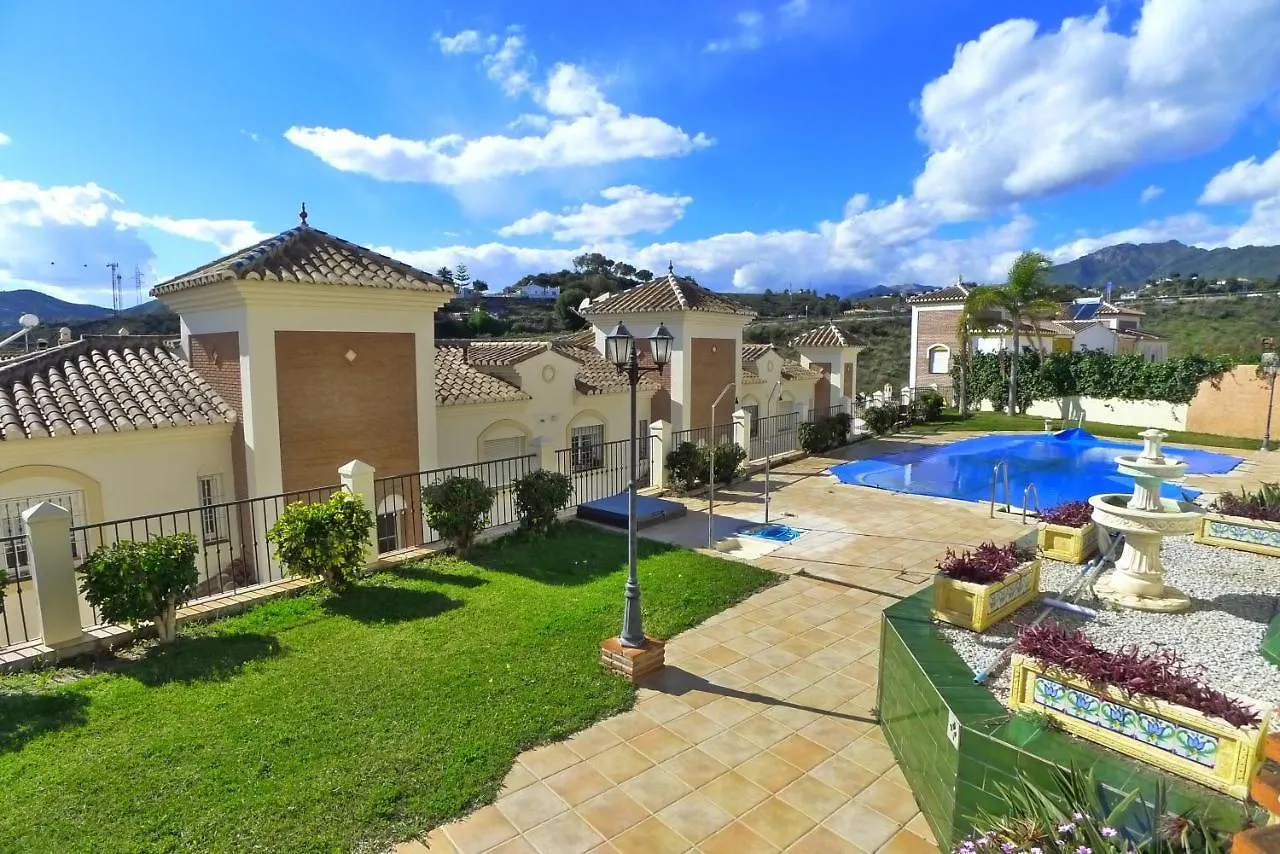 فيلا نيرخافي Jardines De La Noria نيرخا
